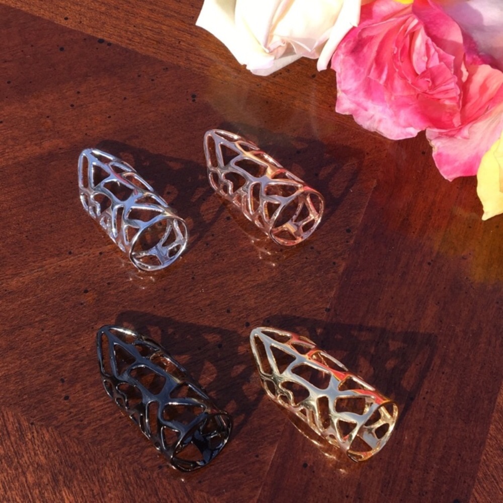 Monica Robles Ring look a like in silver